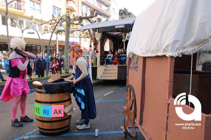 Irudimenak gainezka egin du 45 1488127580719