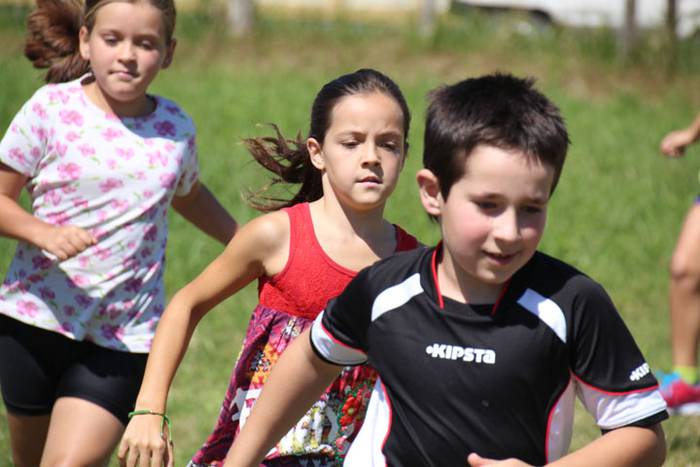 Herriko gaztetxoek korrika hasi dute eguna 17 1471088473761