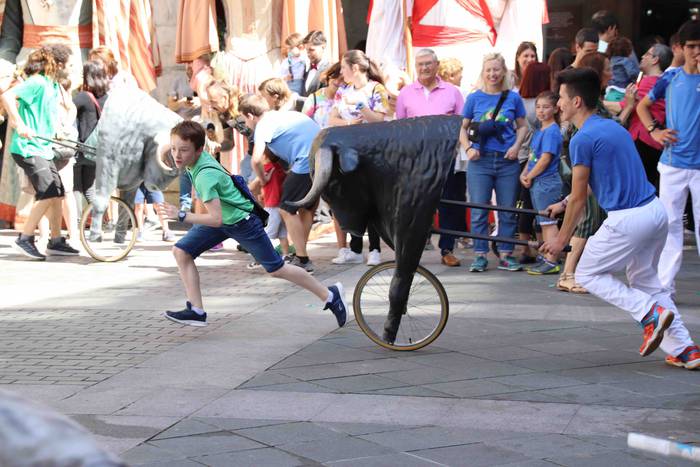 Erraldoiak eta buruhandiak T 12 1561218566953