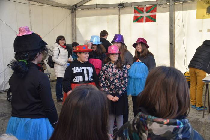 Amarotzeko kontsulta, 2017 42 1485603799163