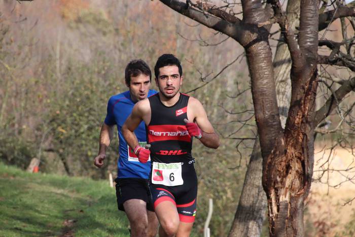 Alexander Ordeñana eta Zuriñ 6 1543079263679