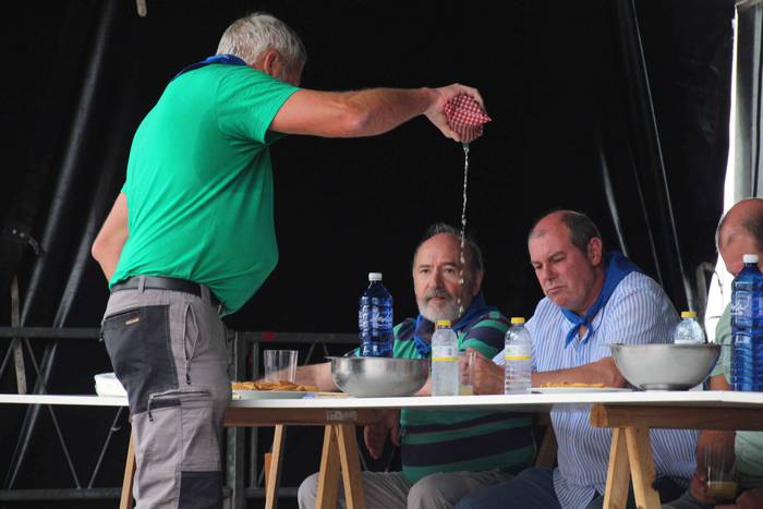 Hernialdeko ama birjin eguna 12 1660569096452