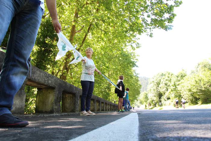 "Gu bezala, beste 100.000 za 74 1528637268375