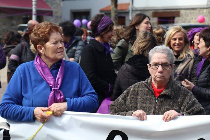 Emakumeak bat eginda Asteasu 8 1520523563540