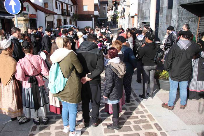 Gabon eguna Asteasun eta Adu 15 1577194243248