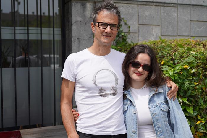 «Musikari bizitzak ere baditu bere zailtasunak»