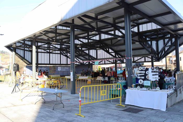 Eguberrietako azoka berezia  1 1608460915525