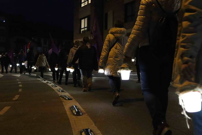 Emakumeek eskualdeko kaleak  58 1615233082321