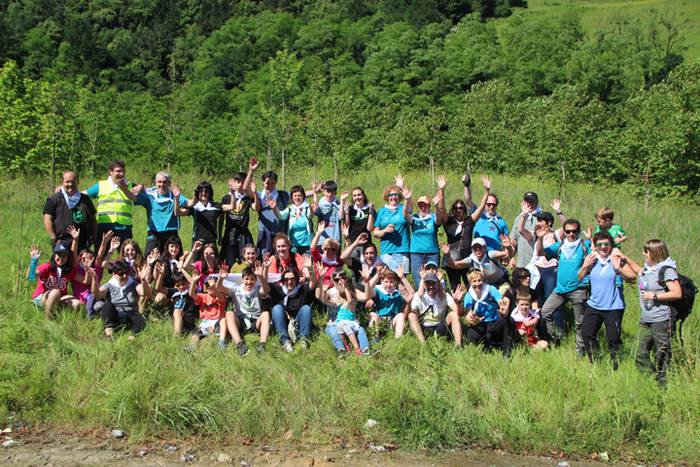 Eskuak batuta, desio bakarre 41 1528640770026