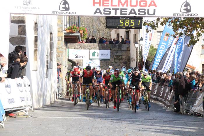 ASTEASUKO ZIKLO KROSA 2016 24 1481215037304