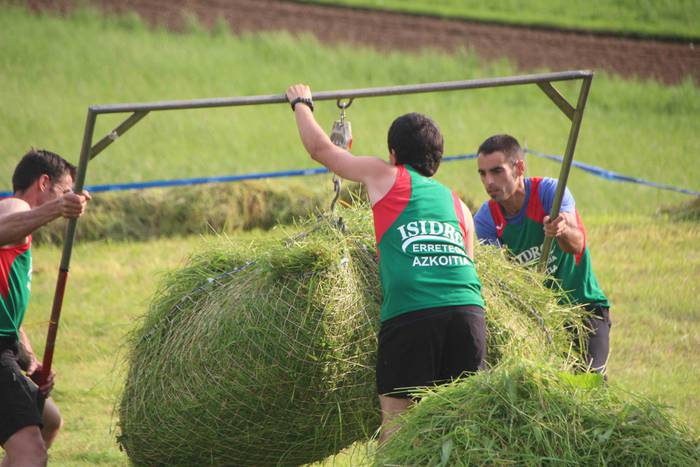 Alatze Etxaburuak irabazi du 42 1530471259906