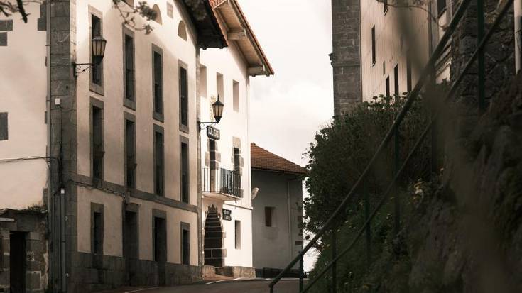 Herri batzarra egingo dute ostiralean