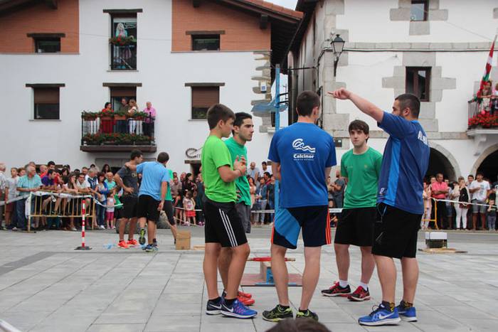 Zaldi gainean lasterka Abalt 41 1498413256864