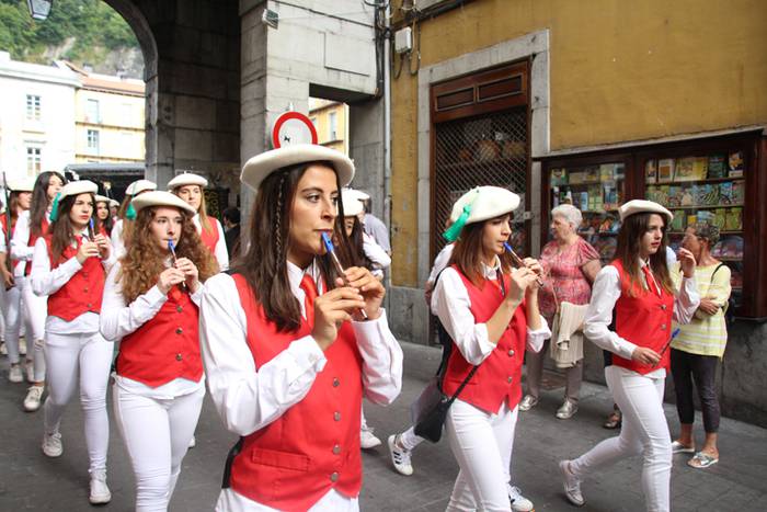 Lizarrez apaindutako kaleeta 197 1498480906926