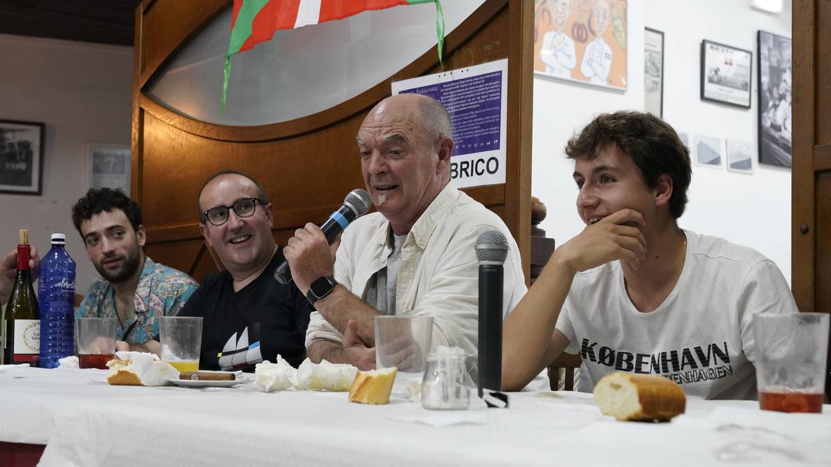 Kantabrikoko bertso-desafioko bertsoak