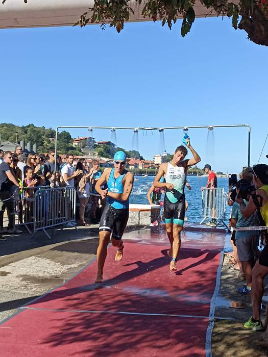 Triatloi taldeko emakumezkoa 3 1663169276363