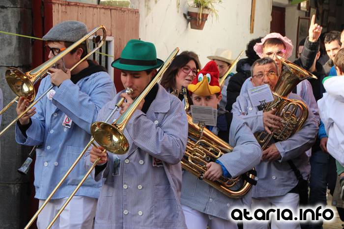 ostegun gizena 2016 zezen plaza 18 1454608263641