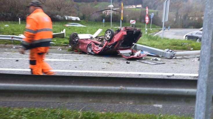 Pertsona bat hil da Tolosan, N-1 errepidean izandako istripu batean