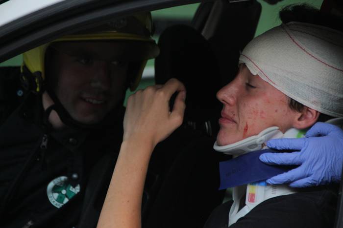 Erreskate lanetan aritu dira 30 1501937647362