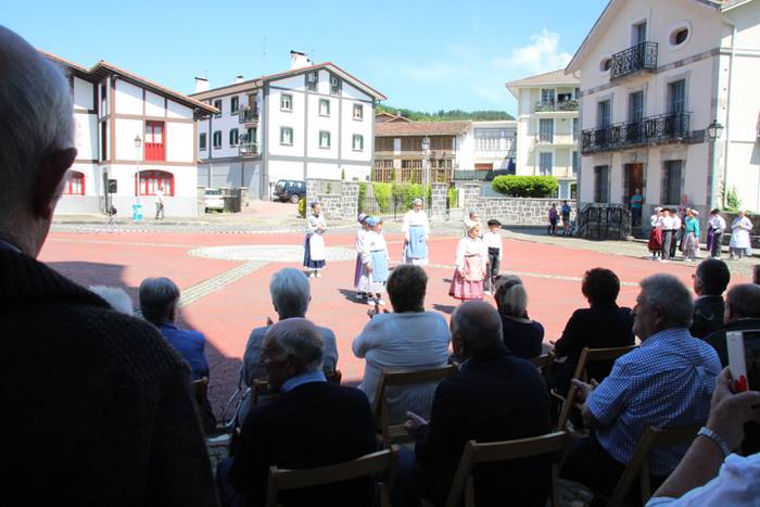 Bidania-Goiatz dantzariak er 15 1528102603907