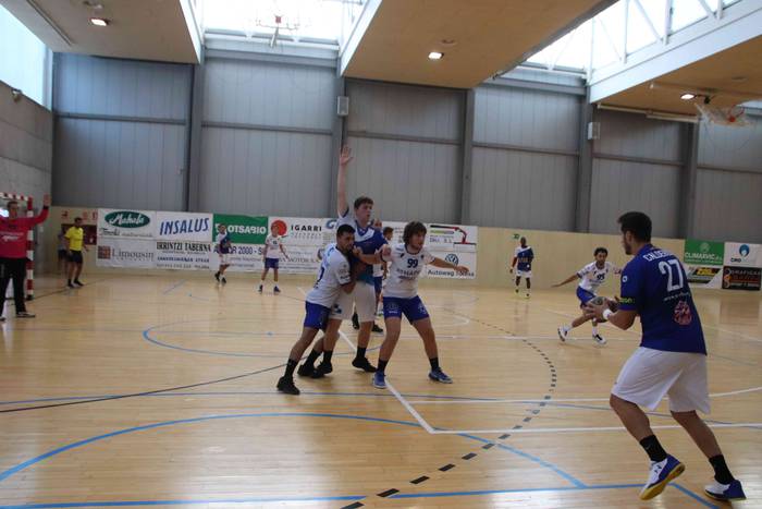 Tolosa CF eskubaloia prest d 46 1535892539706