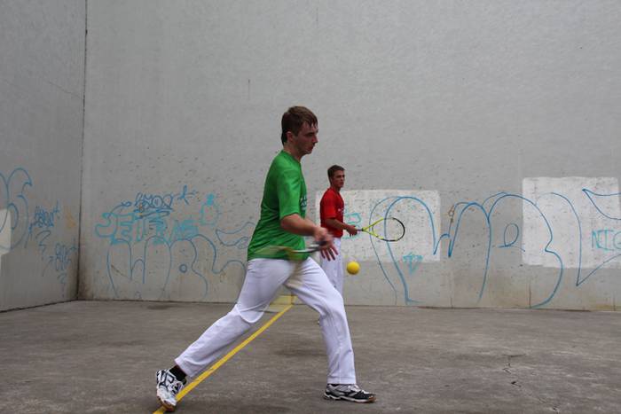 Denetarik festen lehen arratsaldean 16 1469381400198