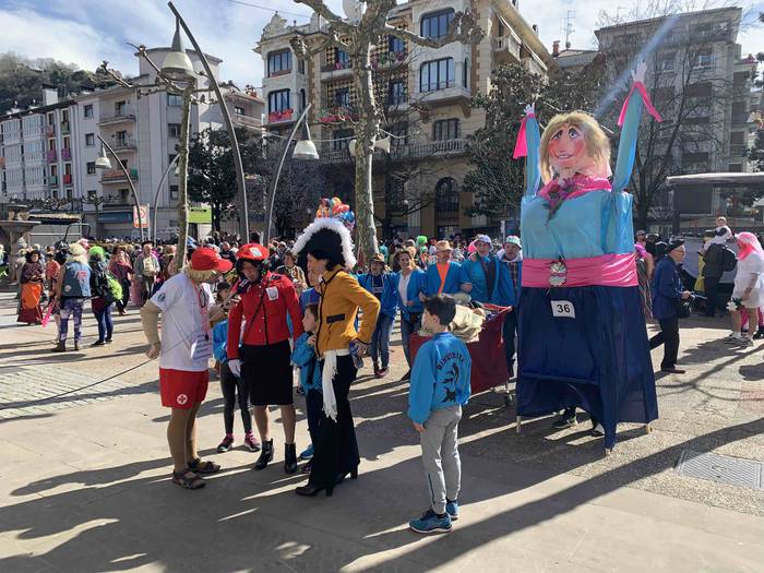 Zaldunita eguneko goizak ema 2 1551620786824