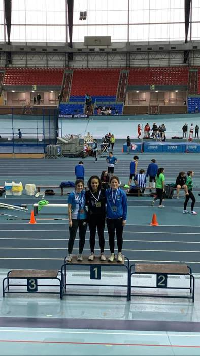 Brontzezko bi domina eta mar 19 1645642040900