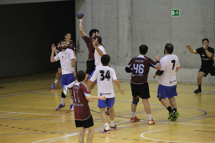 tolosa eskubaloi vs eibar 2015 2 1446467559009