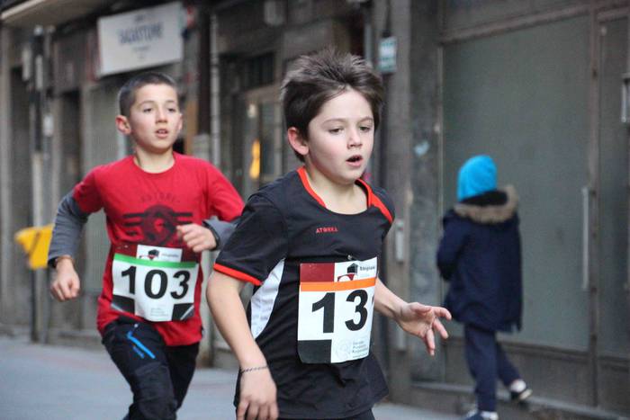 Lehiarik gabe korrika, Alegi 9 1577811877828