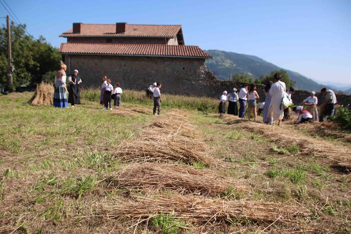 Garia bildu dute ogia egitek 2 1532421722220