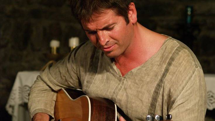 Amasako elizan Mikel Urdangarinen emanaldia, larunbatean