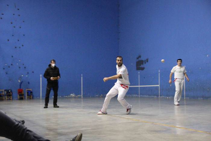 oinatz bengoetxea, belauntza 24 1646508190597