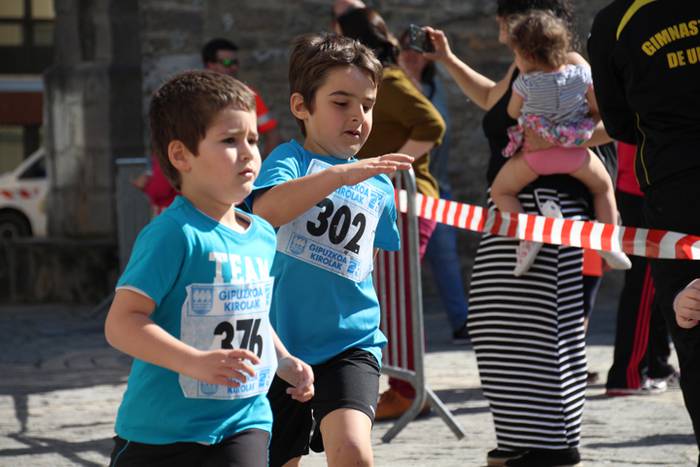 Haur, gazte eta heldu krosea 46 1491742065254