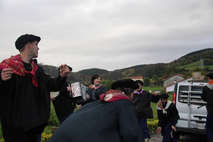 Gazteak protagonista San Martin bezperan 24 1478782452049