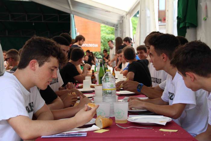 Kuadrilla eguna, termometroa 90 1530370355558