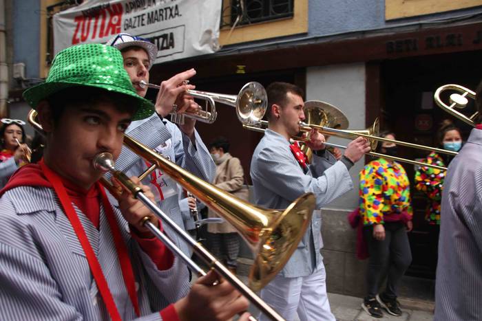 Aspaldiko partez, txarangei  17 1645717146249