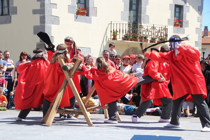 Maskaradak herriz herri 32 1494160413026