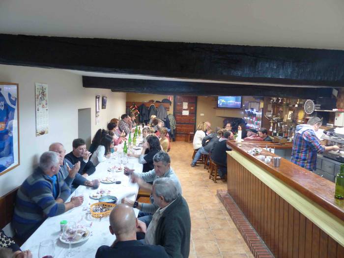 amezketa kantu afaria euskaraldia 1 1543915899487