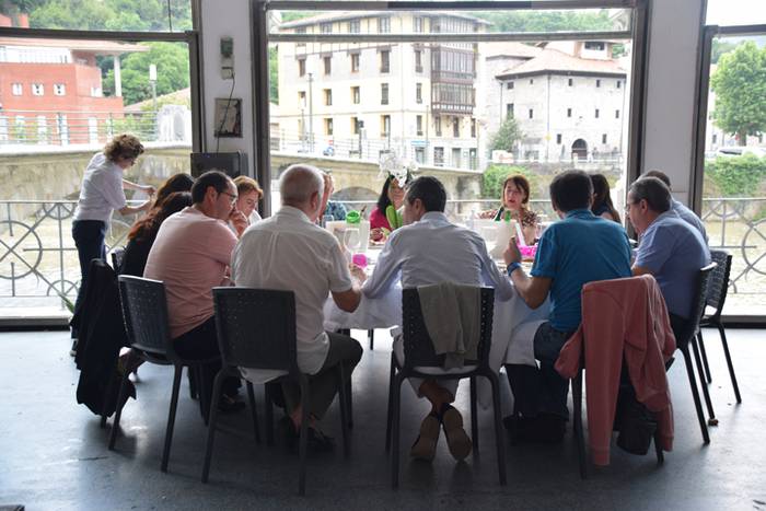 Bisiguaren Festa borobiltzek 12 1528037675256