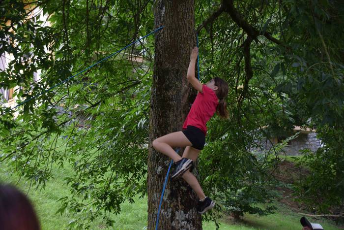 Konkis txiki egin dute Zizur 8 1628934860280