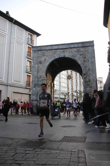 Uzturreko gurutzea lapurtu z 166 1577814044821