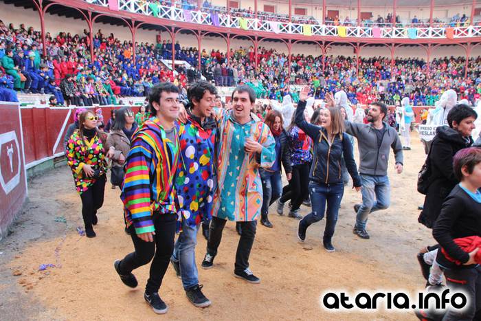 ostegun gizena 2016 zezen plaza 48 1454608274342