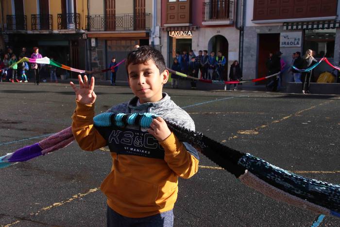 'Gora emakume anitzak eta go 32 1542976381461