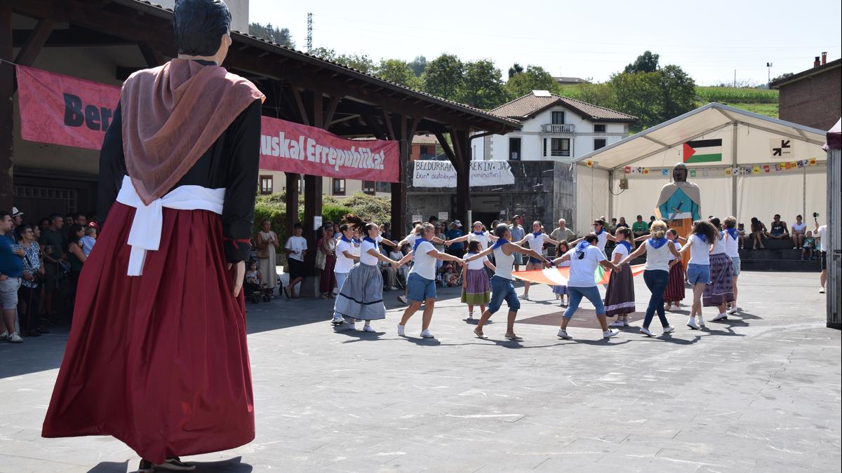 Ikaztegietako San Lorentzo jaietarako zenbait oharren berri eman du udalak