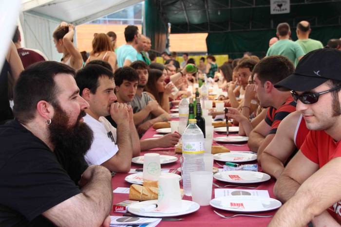 Kuadrilla eguna, termometroa 88 1530370332483