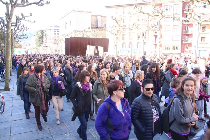 Egunerokorik ez, emakumerik  27 1520518337431