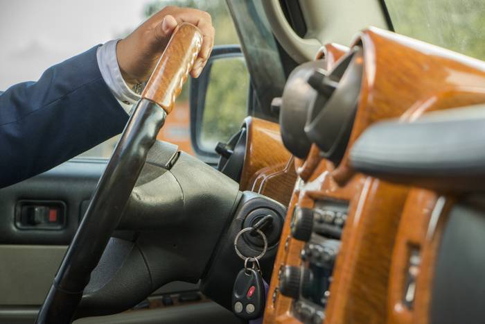 Langile baten kaleratzea zigor penal batengatik