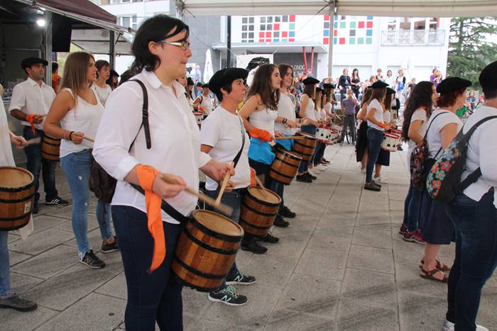 Hala bazan edo ez bazan, mel 25 1504722229923