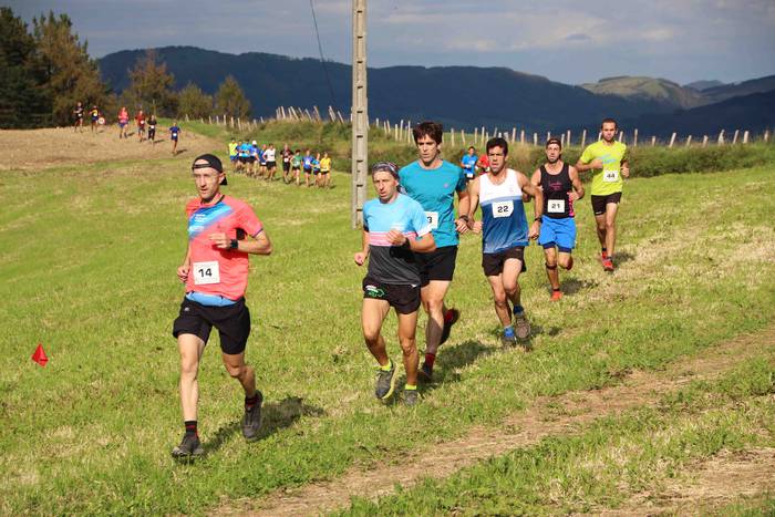 Iñaki Olano eta   irabazle E 9 1571509093447